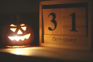 calabaza y calendario de Halloween - Expresiones y vocabulario en inglés